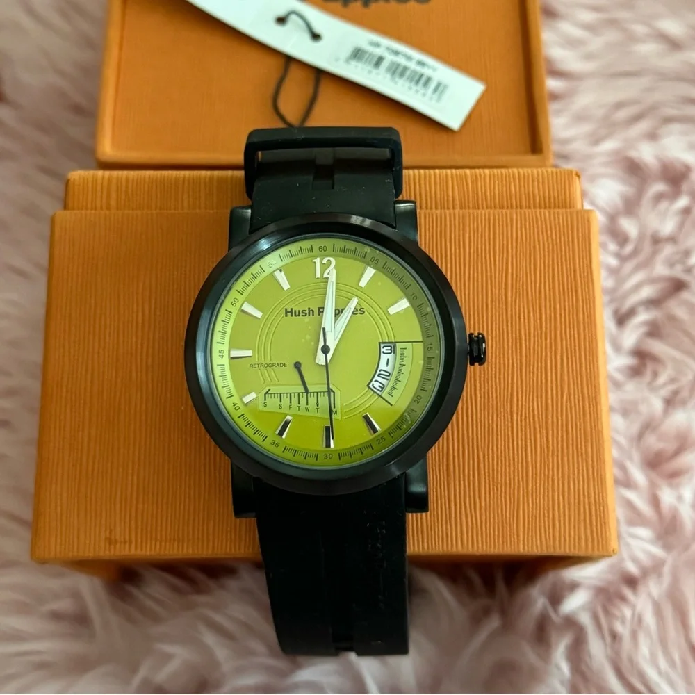 NIB HUSH PUPPIES LIME GREEN DIAL BLACK SILICONE MEN’S WATCH - Picture 1 of 8